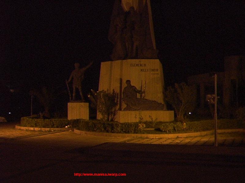 Atatrk abidesi -Manisa